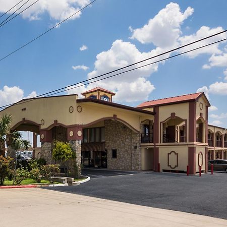 Americas Best Value Inn Buda Kültér fotó