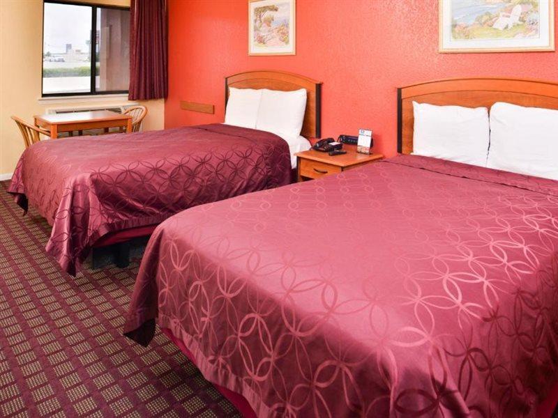 Americas Best Value Inn Buda Kültér fotó