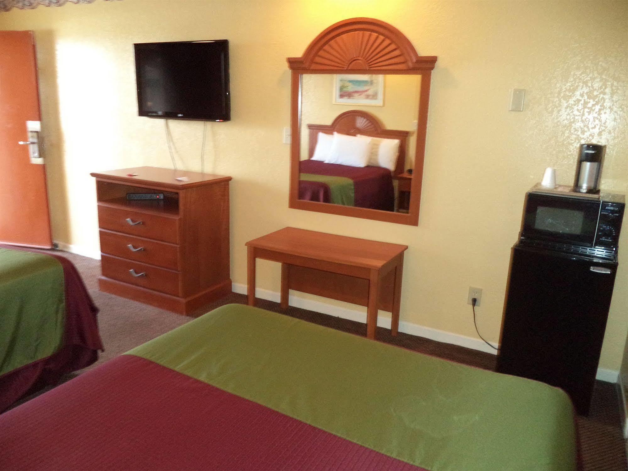 Americas Best Value Inn Buda Kültér fotó